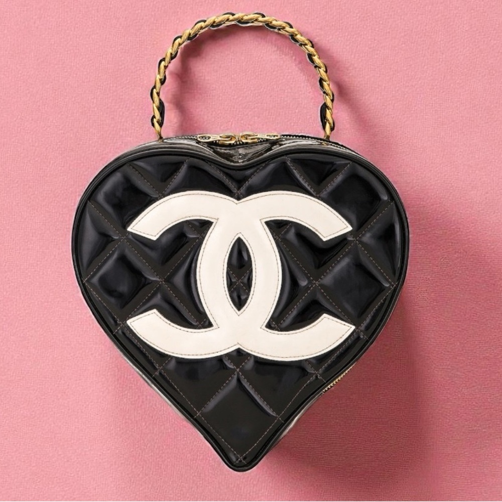 Chanel Vintage Runway Barbie Collection Black Heart Quilted Gold Plated Bag